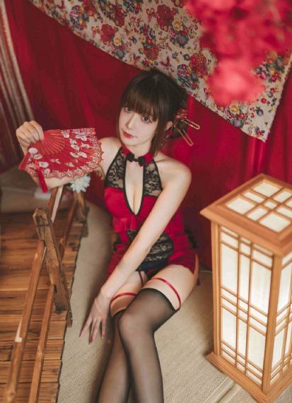 女老师没穿内衣裤被我c