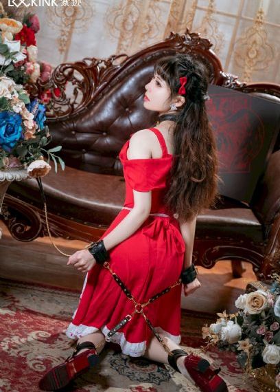 趁妻熟睡插进她闺蜜h