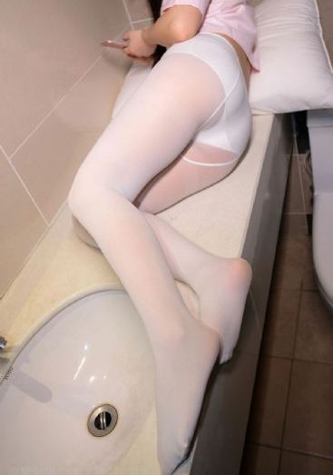 村口老房母女三人共侍一夫